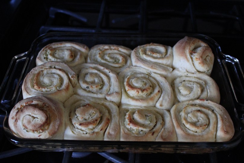 garlic-rolls-main-2